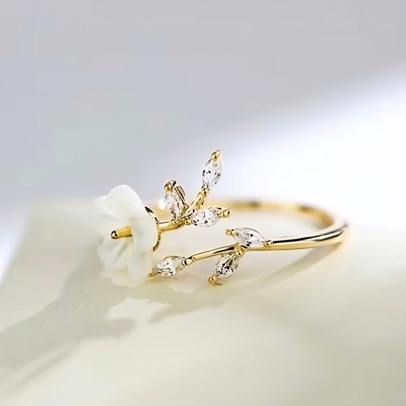 Elegant White Shell Flower & Marquise Crystal Adjustable Branch Ring